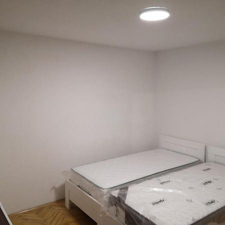فندق White Night سكوبجي المظهر الخارجي الصورة